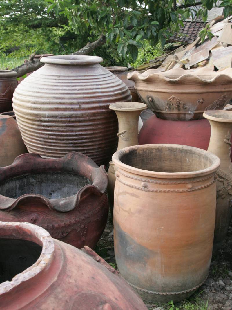 Unglazed terracotta pottery in Denpasar, Bali