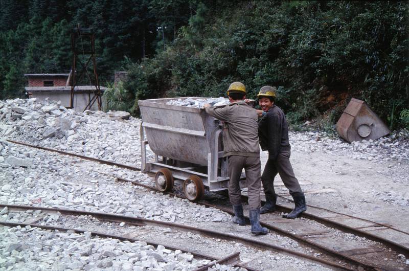 China stone mine cart